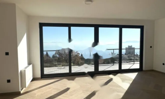 Недвижимость Двухкомнатная квартира, центр: 4