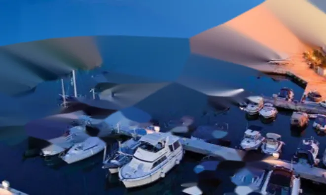 Недвижимость Трёхкомнатная квартира в центре: 3