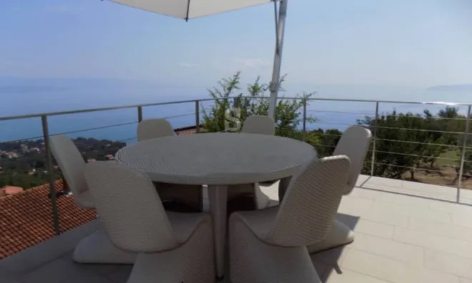 Недвижимость Семейный дом 350 м², Центр, Опатия: 7