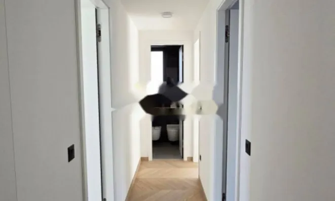 Недвижимость Трёхкомнатная квартира в центре: 7