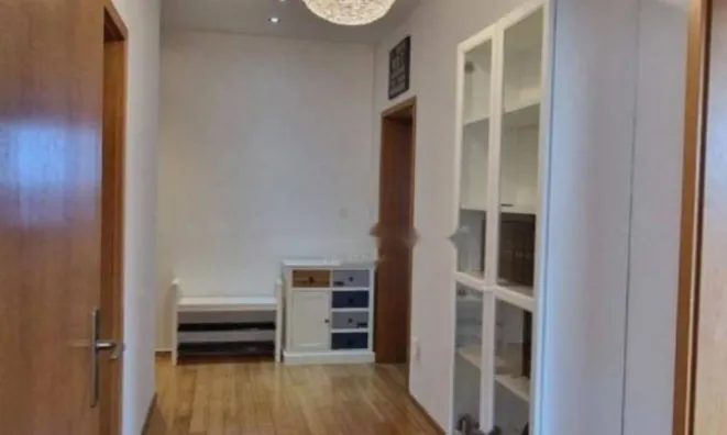 Недвижимость Трёхкомнатная квартира Центр: 7