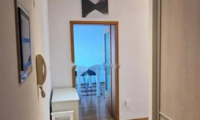 Недвижимость Трёхкомнатная квартира Центр: 15