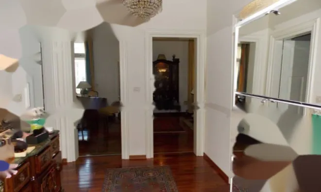 Недвижимость Трехкомнатная квартира, центр: 6