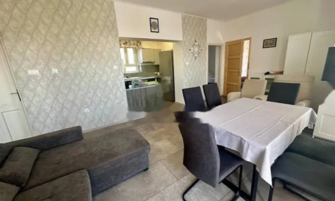 Недвижимость Четырехкомнатная квартира в центре Опатии: 1