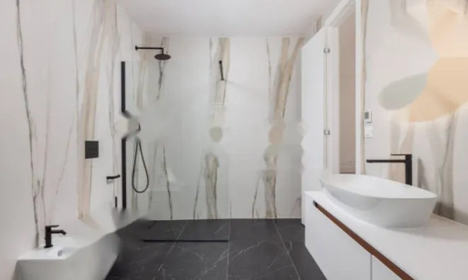 Недвижимость Трёхкомнатная квартира Центр: 19