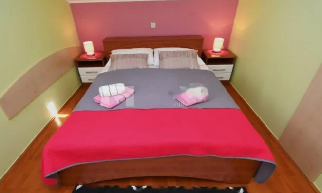 Недвижимость Четырехкомнатная квартира в центре: 11