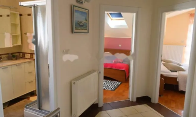 Недвижимость Четырехкомнатная квартира в центре: 14