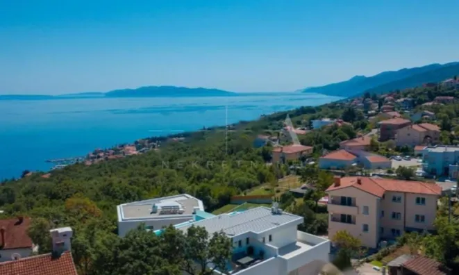 Недвижимость Новый дом в центре Опатии: 20