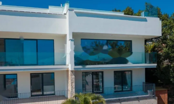 Недвижимость Новый дом в центре Опатии: 21