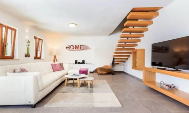 Недвижимость Семейный дом 200 м², Запад, Опатия: 14