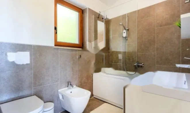 Недвижимость Семейный дом 200 м², Запад, Опатия: 23