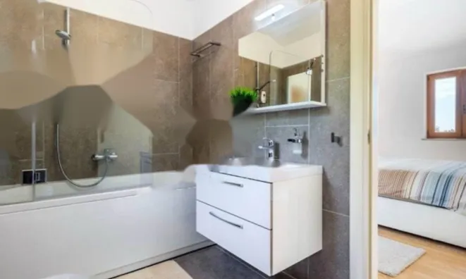 Недвижимость Семейный дом 200 м², Запад, Опатия: 24