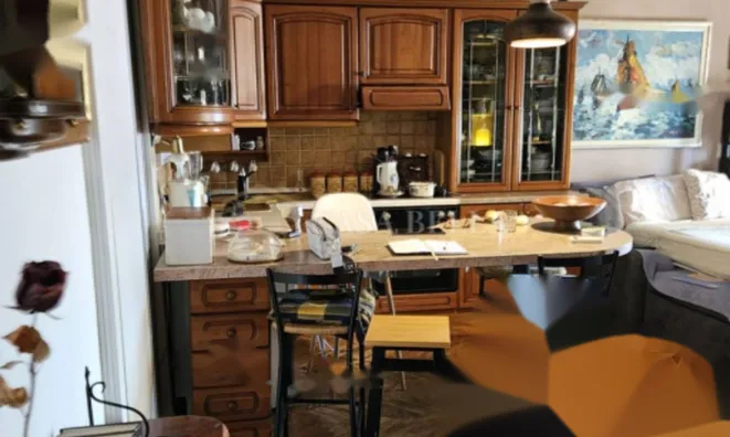 Недвижимость Трехкомнатная квартира Побри: 8