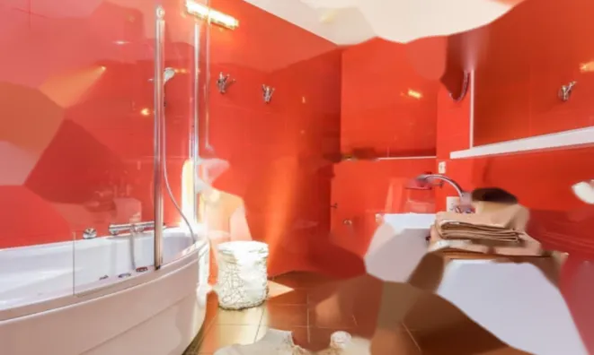 Недвижимость Четырехкомнатная квартира, Центр: 8