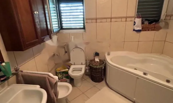 Недвижимость Трёхкомнатная квартира в Центре: 5