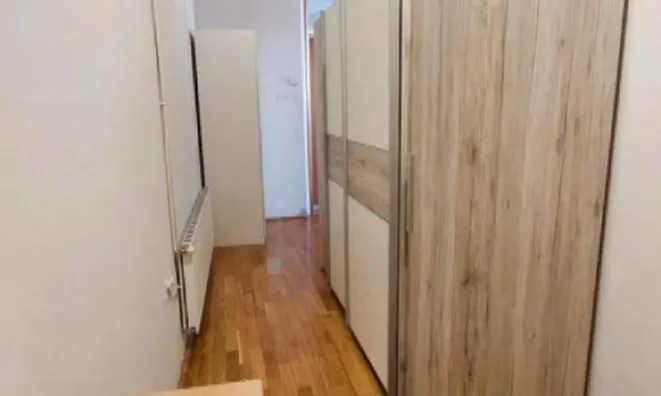 Недвижимость Квартира с 2 комнатами, Дивача: 2