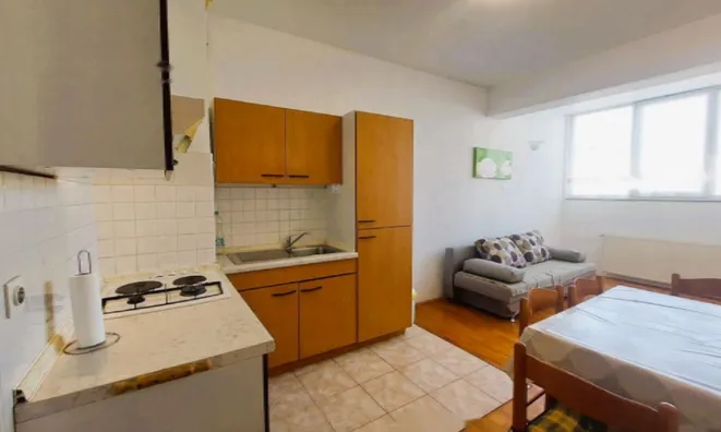 Недвижимость Квартира с 2 комнатами, Дивача: 7