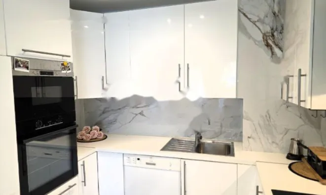 Недвижимость Четырёхкомнатная квартира рядом с начальной школой в Луции: 18