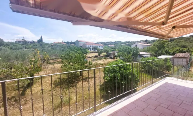 Недвижимость Четырехкомнатная квартира Новое Плавье: 16