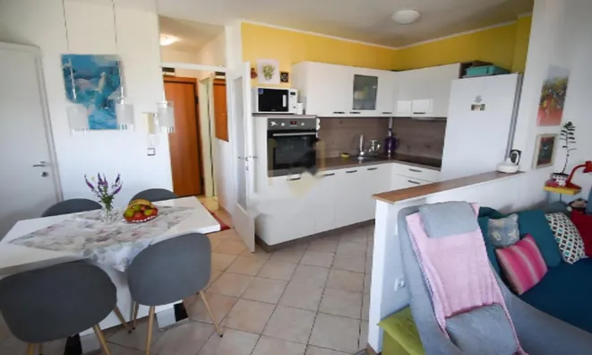 Недвижимость Двухкомнатная квартира Марковец: 4