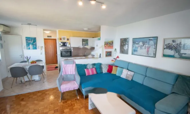 Недвижимость Двухкомнатная квартира Марковец: 10