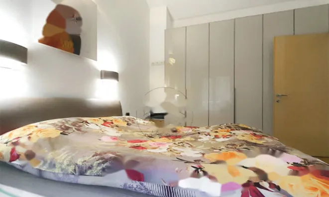 Недвижимость 4-комнатная квартира с видом на море: 18