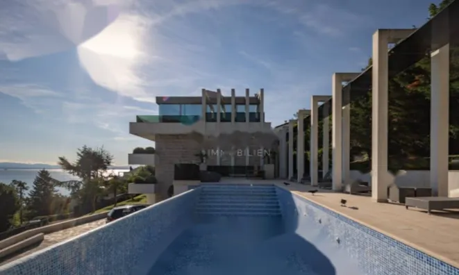 Недвижимость Семейный дом 600 м², Опатия: 2