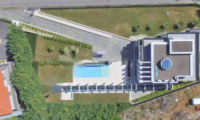 Недвижимость Семейный дом 600 м², Опатия: 35