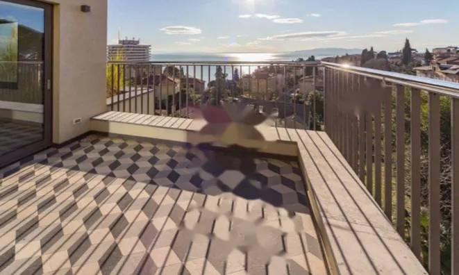 Недвижимость Трёхкомнатная квартира в центре: 14