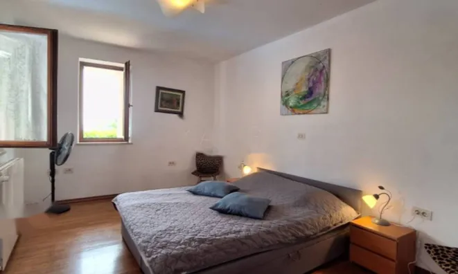 Недвижимость Семейный дом 260 м², Запад, Опатия: 13