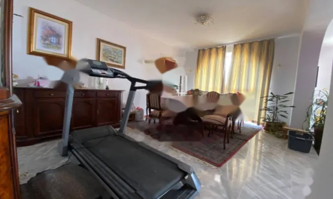 Недвижимость Семейный дом 295 м² Запад Опатия: 4