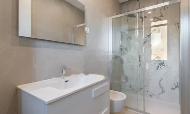 Недвижимость Четырехкомнатная квартира: 20