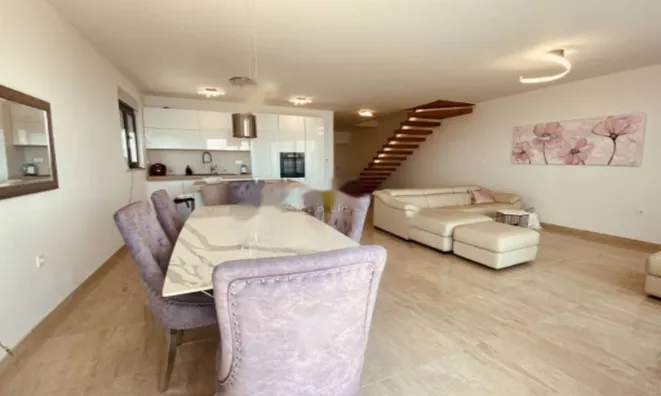 Недвижимость Дуплекс 250 м², Побри, Воложско: 3