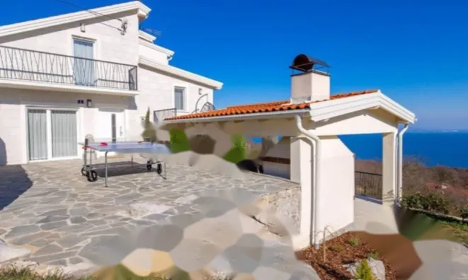 Недвижимость Семейный Дом 180 кв.м, Запад: 1