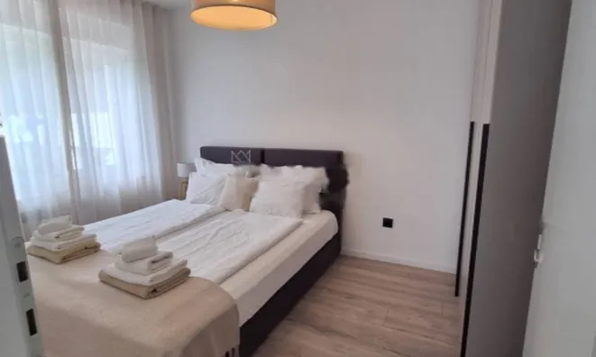 Недвижимость Семейный дом 300 м², Побри: 21