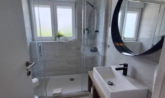 Недвижимость Семейный дом 300 м², Побри: 23