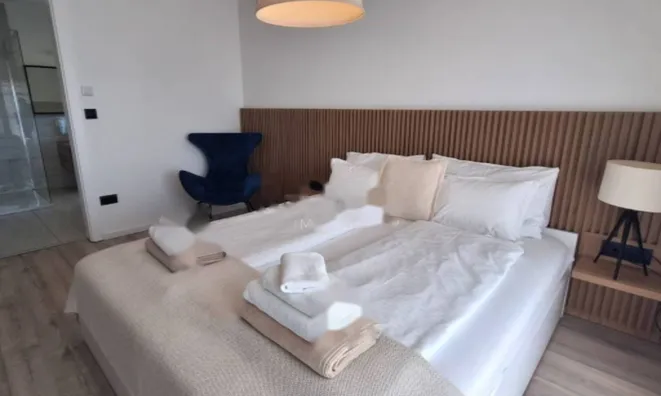 Недвижимость Семейный дом 300 м², Побри: 30