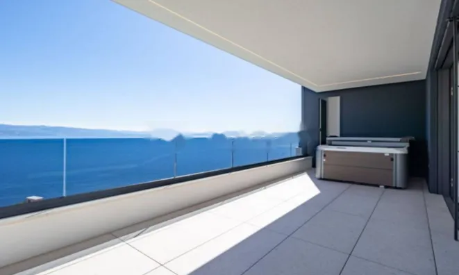 Недвижимость Четырехкомнатная квартира в Центре: 2