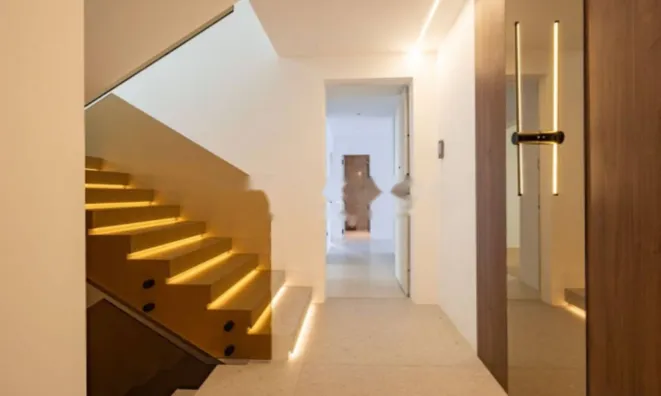 Недвижимость Четырехкомнатная квартира в Центре: 14