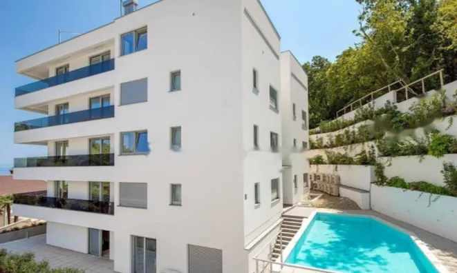 Недвижимость Квартира в центре Опатии: 1