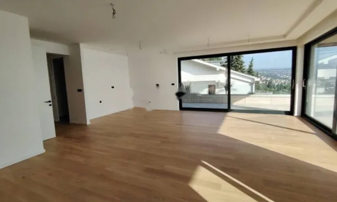 Недвижимость Квартира в центре Опатии: 8