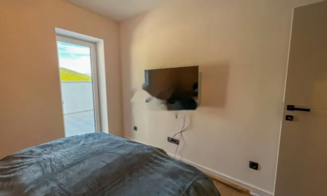 Недвижимость Двухкомнатная квартира, центр: 12