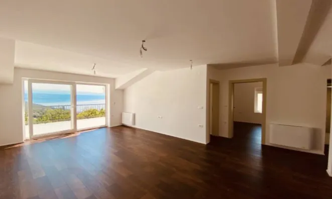 Недвижимость Трёхкомнатная квартира Ичичи: 2