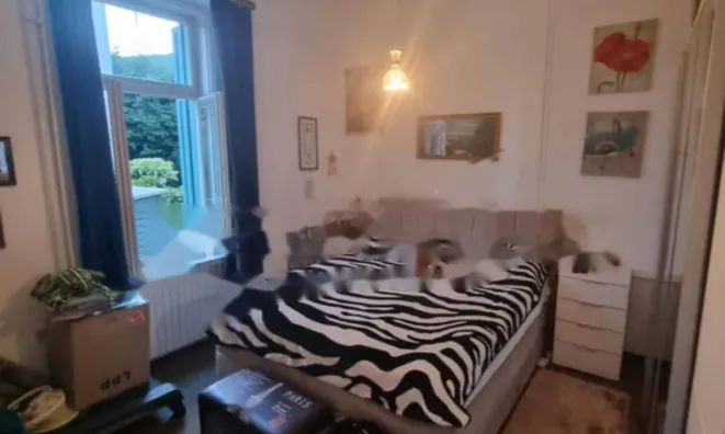 Недвижимость Трехкомнатная квартира в Центре: 4