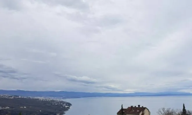 Недвижимость Двухкомнатная квартира в Опатии: 2