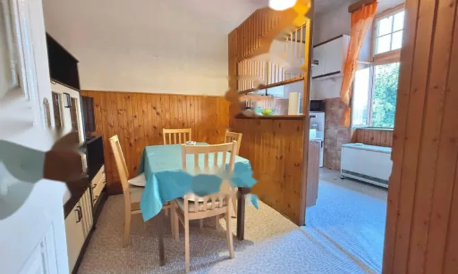 Недвижимость Трёхкомнатная квартира, Центр: 1