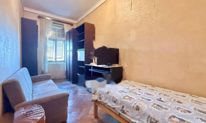 Недвижимость Трёхкомнатная квартира, Центр: 7