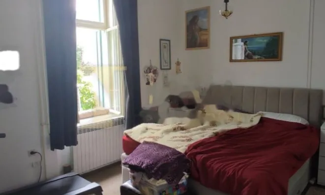 Недвижимость Трехкомнатная квартира Центр: 3