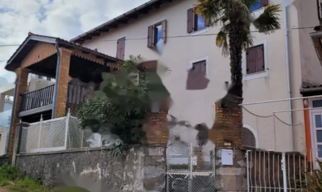 Недвижимость Семейный дом в Обрие: 1