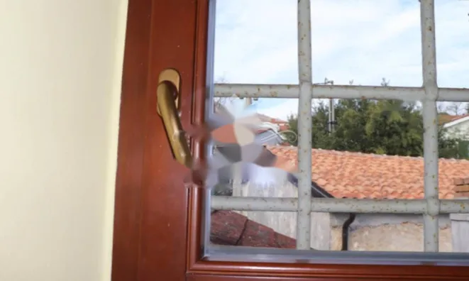 Недвижимость Семейный дом в Обрие: 18